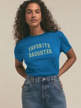 NEW FAVORITE DAUGHTER cropped collegiate tee